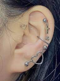 Nia On Twitter Earings Piercings Cool Ear Piercings Ear Jewelry