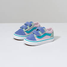 Shop classic vans old skool skate shoes in black at journeys! Skrivam Spektakl Parashut Colorful Vans Old Skool Arnisabuya Com