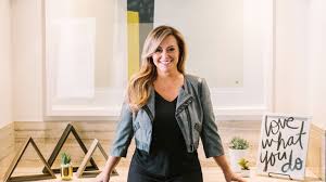 Raising hair design to a new level, bella proves herself an exceptional and talented designer, sculptor and true artist. Uv Light Masks Shields How A Glendale Salon Owner Is Keeping Clients And Stylists Safe