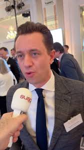 We caught up Simon Carter from the Fine Dining Guide and Daniel Crump, MCA  and one of the very first members of Team Gold.