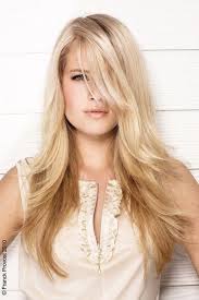 lange haare stufenschnitt hinten haare hinten lange langhaarfrisurenfrauen stufenschni haarschnitt lange haare haarschnitt lang lange blonde haare