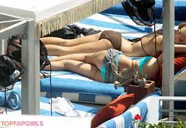 Selena Gomez Nude OnlyFans Leaked Photo #85 - TopFapGirls
