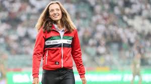 Mecz na ponad godzinę został przerwany z powodu deszczu. Ranking Wta Linette Utrzymala Pozycje Minimalny Spadek Swiatek Polsat Sport