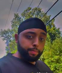 Hey. How's everyone doing? I'm liam. 36. Gay. Single. Batley, west  Yorkshire. UK 🇬🇧.