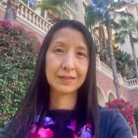 800+ perfiles de «Hou