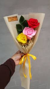 (kain flanel, kawat video kali ini menjelaskancara membuat bunga calla lily menggunakan kain flanel, semoga sedikit. Jual Bunga Flanel Triple Rosses Simple Rkbr13 Di Lapak Rumah Kreasi By Rina Bukalapak