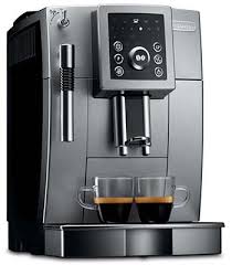 It also has a flexible steaming wand, allowing you to control steaming pressure while you practice your latte art. Best Super Automatic Espresso Machine Under 1000 Review 2021