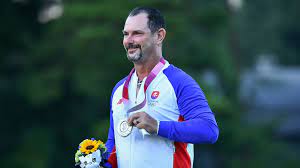 1 day ago · former arizona wildcat rory sabbatini of slovakia set the men's olympic record with a 61 and won the silver. Fl H9ivtqeq0m