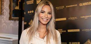 Monica stond er op een gegeven moment wel weer voor open om iemand te ontmoeten. Nieuwe Vriend Monica Geuze Niet Te Zien In Vlogs Het Kan Nu Niet Story