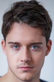 Актори «Чужоземка» (2014)