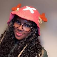 Caroline Devoe's Instagram, Twitter & Facebook