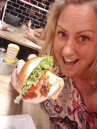 Rave me best burger in Barcelona 😋