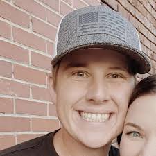 Emili Miles and James Varn Jr.'s Wedding Website