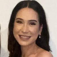 Erika Duff's Instagram, Twitter & Facebook