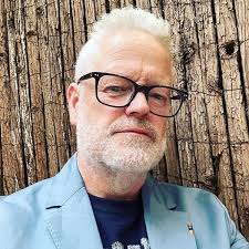 Amazon.com: It Was Her: The breathtaking thriller where nothing is as it  seems (DI Ray Drake): 9780751563245: Hill, Mark: Libros