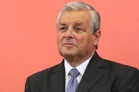 Lauritto al frente de la CARU