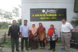 Pabrik roti jordan singkarak solok, west sumatra. Jamin Hak Hak Pekerja Komisi D Sidak Ke Perusahaan Di Kabupaten Kediri Dprdkedirikab Go Id