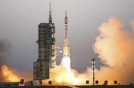 Wählen sie aus erstklassigen bildern zum thema raketenstart in höchster qualität. Raumfahrt Spektakularer Raketenstart In China Wissen Stuttgarter Zeitung