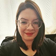 Anna Fortunato's Instagram, Twitter & Facebook