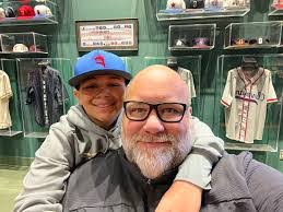 Jeffrey Volk's Instagram, Twitter & Facebook