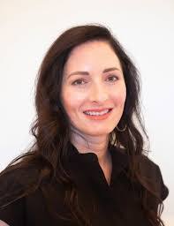 Gina Griggs's Instagram, Twitter & Facebook