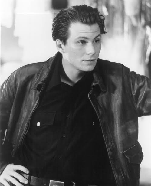 Video Rewind: Kuffs (1992) - Morbidly Beautiful