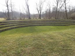 Die bezeichnung rührt von den englischen landschaftsgärten her, die von friedrich ludwig sckell bei der gestaltung des geländes zum vorbild genommen wurden. Secrets Of The Englischer Garten A Delightful Amphitheatre