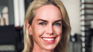 Nadia Williamson's Instagram, Twitter & Facebook