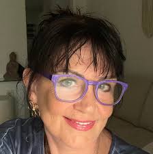 I am thrilled to announce that i have become a daddy again! (and bluebell,  a sister)