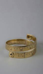 Cinta Metrica Con Imagenes Accesorios De Joyeria Joyas De Moda Diseno De Joyas