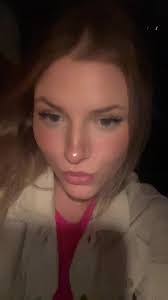 Cheyenne Howell's Instagram, Twitter & Facebook