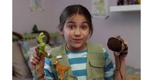 Dana's dino experiment goes awry when she finds an abandoned baby triceratops and tries to dana conducts dino experiment 618: Dino Dana Tv Review