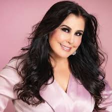 Mery Barrera's Instagram, Twitter & Facebook