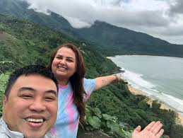 מתלבטים על יולי הבא האם לטוס לויטאנם זוג עם 3 ילדים שיהיו בני 12,10,7.. האם  העונה מתאימה? אם כן לאיזה אזור ? מחפשים כמה שפחות מעברים ומצד שני כן לחוות  את ויטאנם.