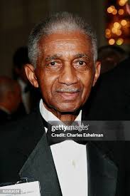 54 Marques Haynes Photos & High Res Pictures