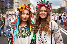 Коли і як українці відзначають свято. 20 Travnya Den Vishivanki Ta Vsesvitnij Den Bdzhil Novini Na Unn 20 Travnya 2021 07 10