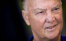 Bondscoach Louis van Gaal blijft geloven dat Oranje de wereldtitel kan  winnen: 'En kunnen is iets anders dan worden'