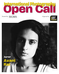 27 days and over 30,000 visitors! Vaanyerum Vizhuthugal (Roots that reach  the sky) curated by Jaisingh Nageswaran is now open at VR Chennai until  March 16th. This exhibition brings together 12 Tamil-based