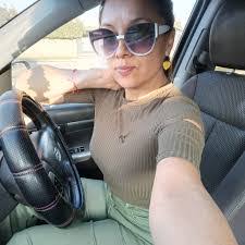 Estela Plaza's Instagram, Twitter & Facebook