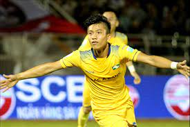 Nguyễn quang hải, phạm đức huy, đỗ hùng dũng (hà nội fc), nguyễn tuấn anh, lương xuân trường, nguyễn phong hồng duy (hagl), nguyễn huy hùng (clb quảng nam). Phan VÄƒn Ä'á»©c Con Thiáº¿u Ä'iá»u Gi Ä'á»ƒ Trá»Ÿ Thanh Cáº§u Thá»§ Lá»›n