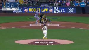 Jared Young's solo home run (7)