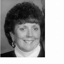 Carol Pettigrew's Instagram, Twitter & Facebook