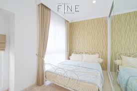 Selain itu, kamar ini juga didesain dengan hiasan semenarik mungkin agar si penghuni tetap merasa nyaman dan aman. Jasa Desain Interior Kamar Tidur Klasik Terbaru 2021 Arsitag