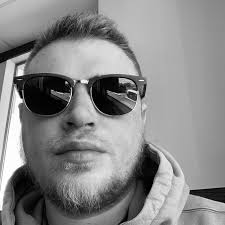 So it's a safe argument that Build players think they better then zB  players.? I admit I suck at building, but I don't need a fort to protect me  or medallions to