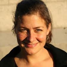 Rebecca Manor's Instagram, Twitter & Facebook