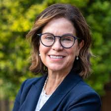 Thrilled to announce I have accepted an offer to work at DC Bar Foundation  this summer under Stephanie Shain in Washington D.C.!