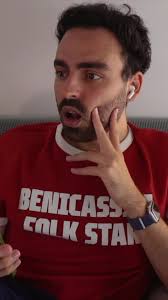 Sabrina Carpenter Song Reactions Asutralia