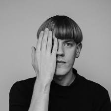 Simen Lyngroth (@simenlyngroth) • Facebook