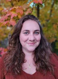 Elinor Wilber's Instagram, Twitter & Facebook