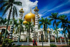 We did not find results for: The Ubudiah Mosque A Century Old Iconic Landmark Of The Royal Town Of Kuala Kangsar